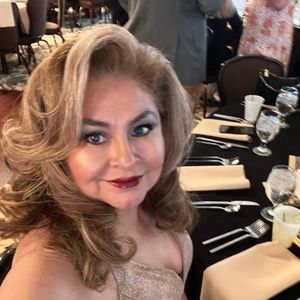 Meet your Posher, Malissa